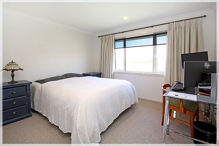 Photo of property in 9 Godwit Court, Foxton Beach, Foxton, 4815