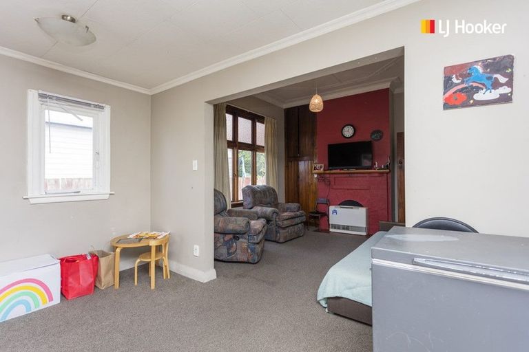 Photo of property in 11 Playfair Street, Caversham, Dunedin, 9012