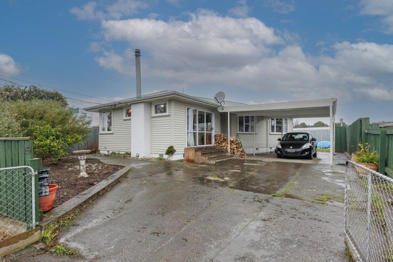 Photo of property in 89 Cameron Crescent, Masterton, 5810