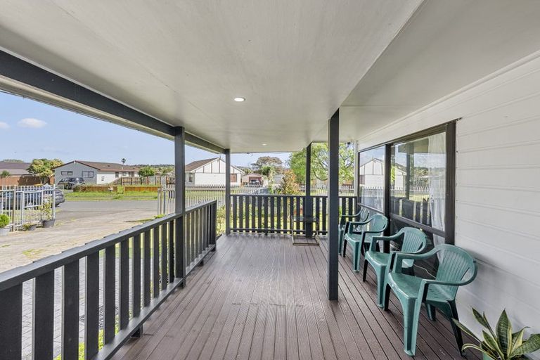 Photo of property in 1/34 Rosemead Place, Randwick Park, Auckland, 2105
