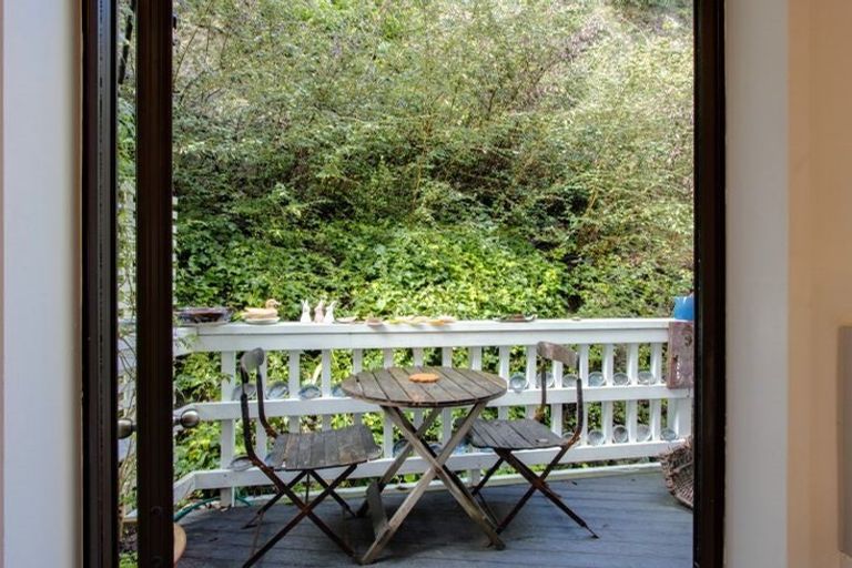 Photo of property in 4/80 Battery Road, Ahuriri, Napier, 4110