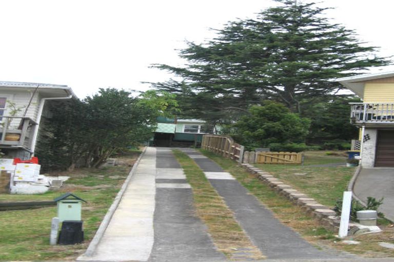 Photo of property in 5 Beswick Place, Birkdale, Auckland, 0626