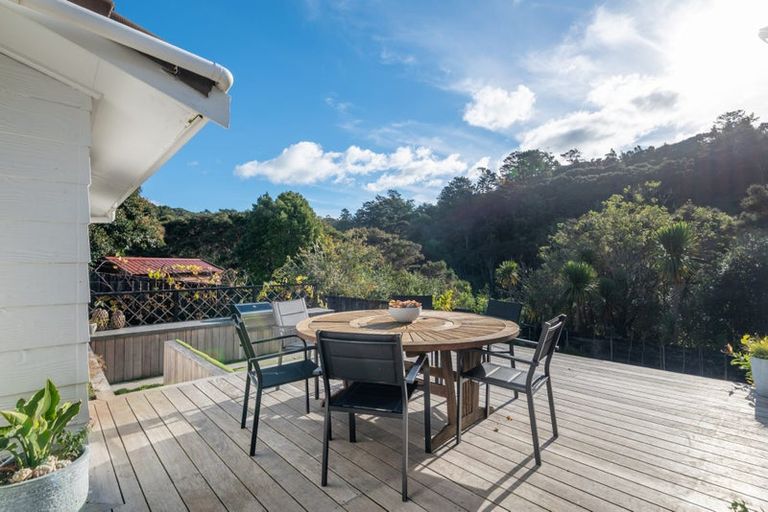 Photo of property in 9 Glendawn Place, Bayview, Auckland, 0629