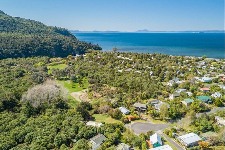 Photo of property in 22 Taringa Avenue, Kuratau, Turangi, 3381