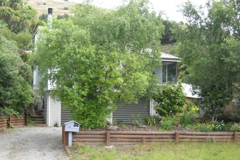 Photo of property in 73 Port Hills Road, Heathcote Valley, Christchurch, 8022