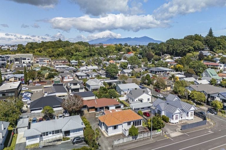 Photo of property in 171 Powderham Street, New Plymouth, 4310