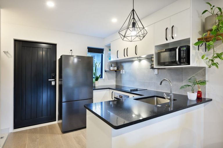 Photo of property in 15/115 Swanson Road, Henderson, Auckland, 0610