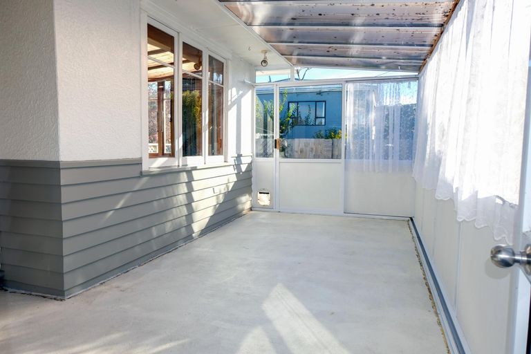 Photo of property in 27 Arun Street, South Hill, Oamaru, 9400