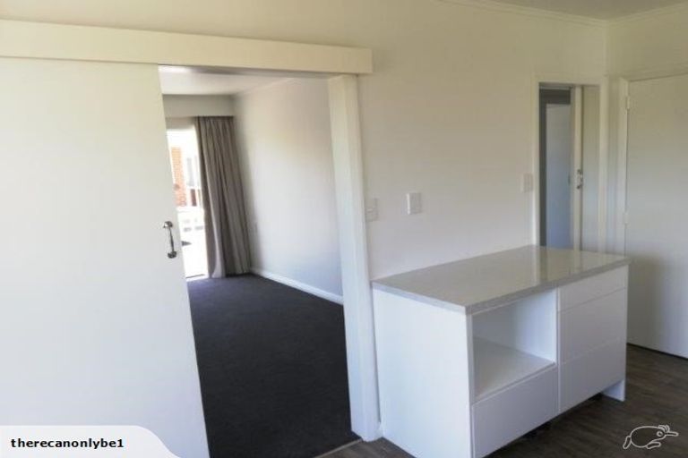 Photo of property in 61 Williams Street, Cambridge, 3434