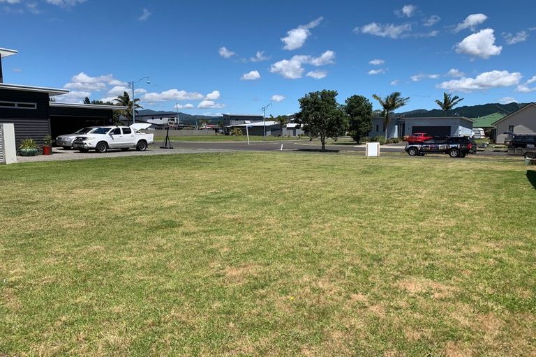 Photo of property in 16 Arawa Lane, Whitianga, 3510