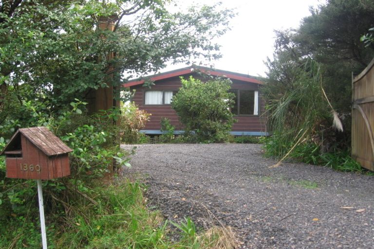 Photo of property in 1360 Wyuna Bay Road, Wyuna Bay, Coromandel, 3581