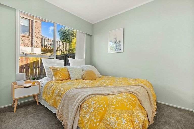 Photo of property in 1/3 Sentosa Place, Clover Park, Auckland, 2019