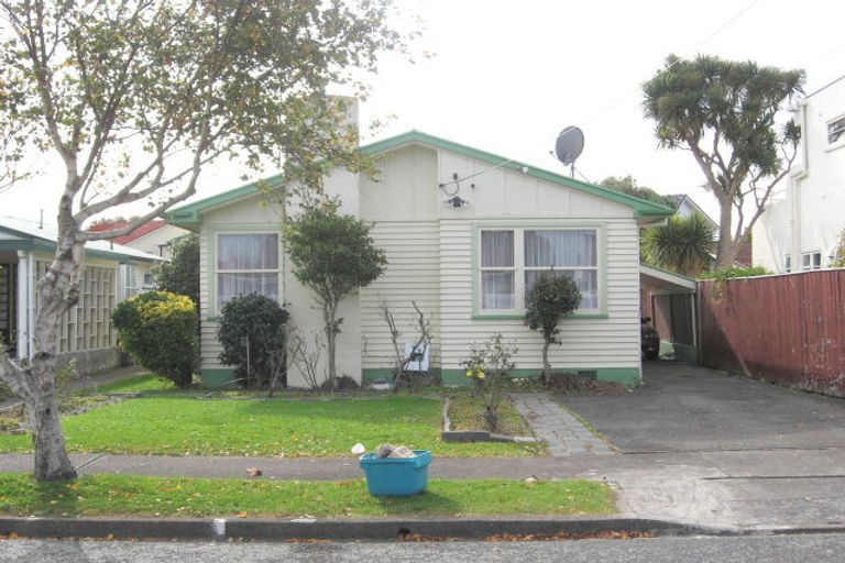 Photo of property in 19 Pinny Avenue, Epuni, Lower Hutt, 5011
