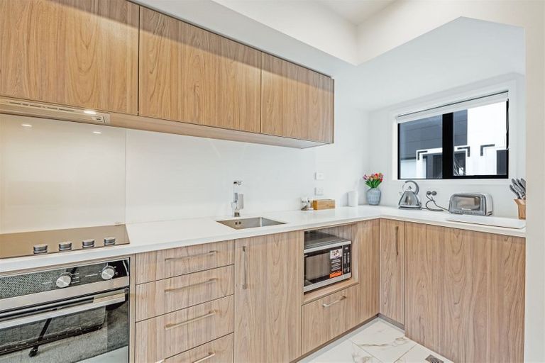 Photo of property in 12/221 Armagh Street, Christchurch Central, Christchurch, 8011