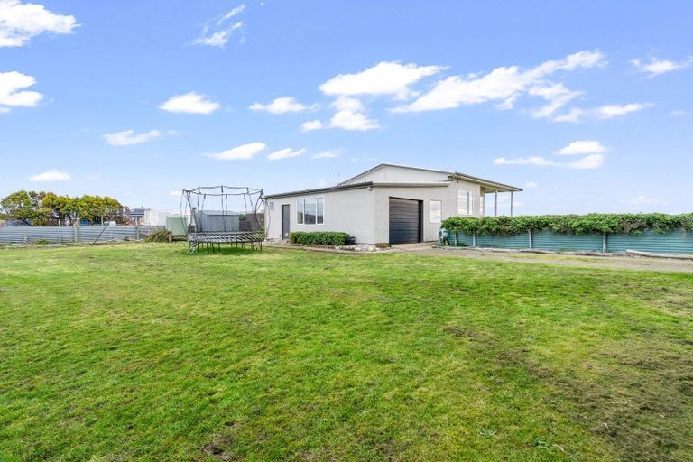 Photo of property in 4 Mersey Street, Fortrose, Invercargill, 9875