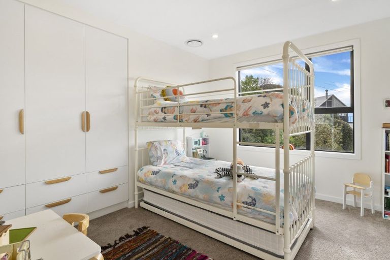 Photo of property in 64 Cliffs Road, Saint Clair, Dunedin, 9012