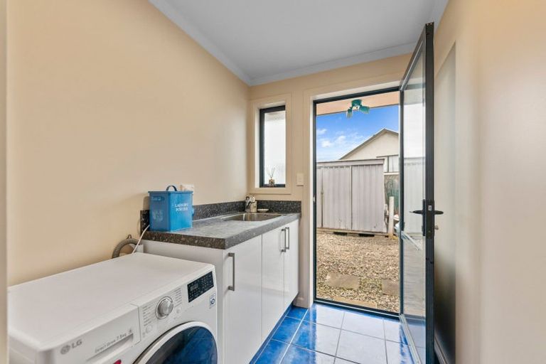Photo of property in 10 Craddock Place, Waldronville, Dunedin, 9018