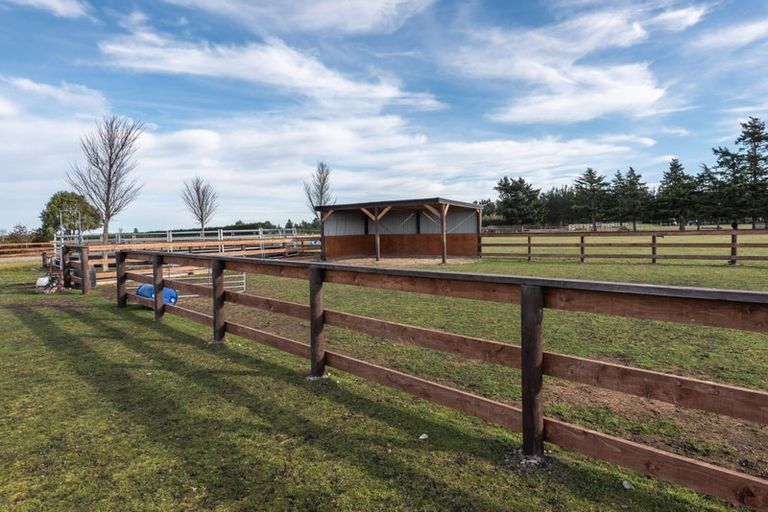 Photo of property in 270 Barkers Road, Loburn, Rangiora, 7472