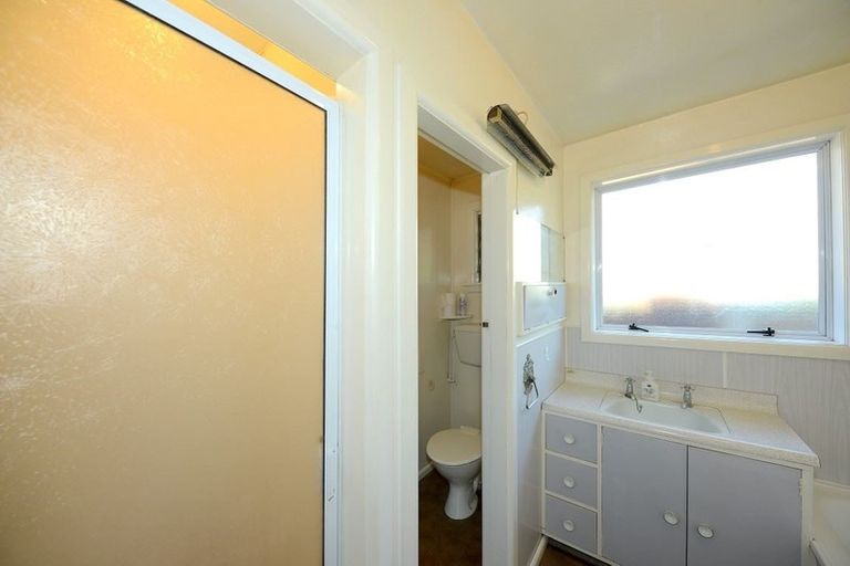 Photo of property in 9 Shaftesbury Street, Avonhead, Christchurch, 8042