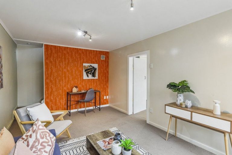 Photo of property in 17 Rimu Road, Raumati Beach, Paraparaumu, 5032