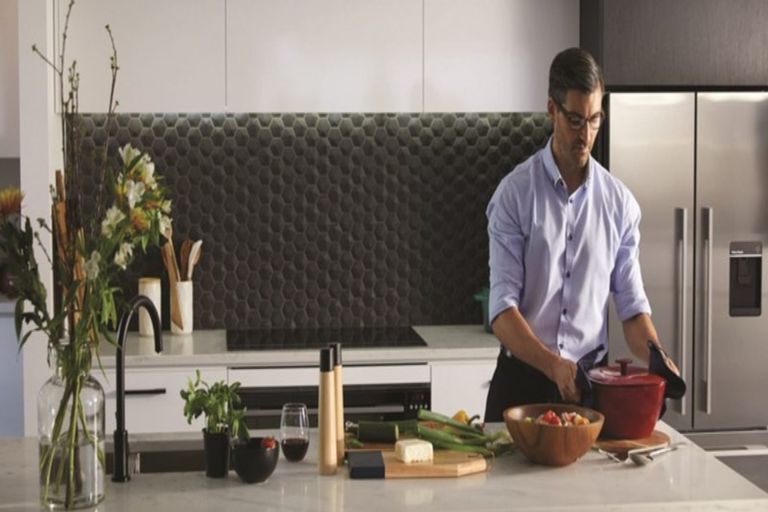 Photo of property in 203 Pacific Drive, Fitzherbert, Palmerston North, 4410