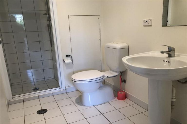 Photo of property in 18c/30 Westward Ho, Glen Eden, Auckland, 0602