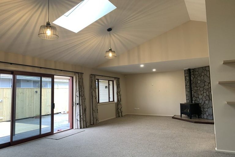 Photo of property in 188 Te Rangitautahanga Road, Turangi, 3334