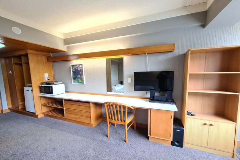 Photo of property in Sharella Living, 20 Glenmore Street, Thorndon, Wellington, 6011