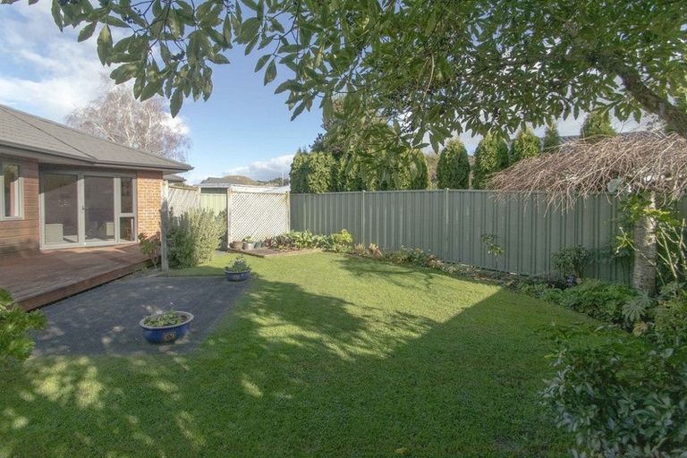 Photo of property in 7 Thode Place, Greenmeadows, Napier, 4112