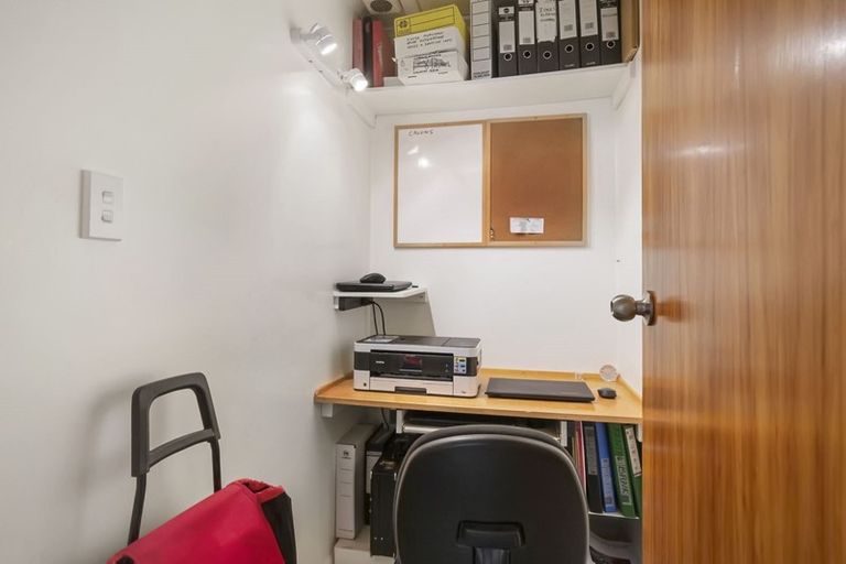 Photo of property in 12 Pempsey Street, Silverstream, Upper Hutt, 5019