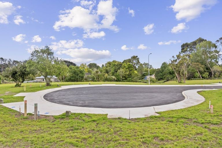 Photo of property in 5 Te Naihi Place, Paraparaumu, 5032