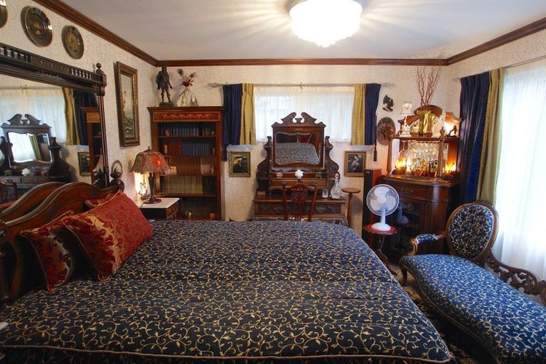 Photo of property in 24 Penryn Drive, Camborne, Porirua, 5026