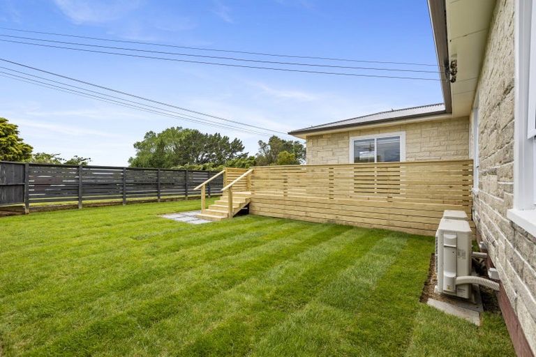 Photo of property in 14 Cowling Road, Hurdon, New Plymouth, 4310