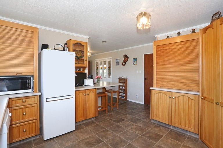 Photo of property in 19 Park View Avenue, Feilding, 4702