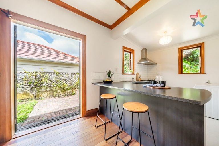 Photo of property in 49 Ribble Street, Island Bay, Wellington, 6023
