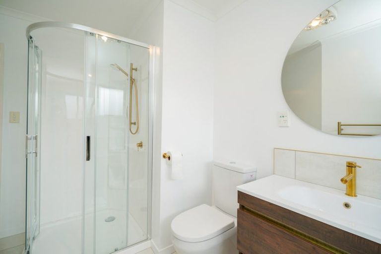 Photo of property in 2 Elm Crescent, Gladstone, Invercargill, 9810