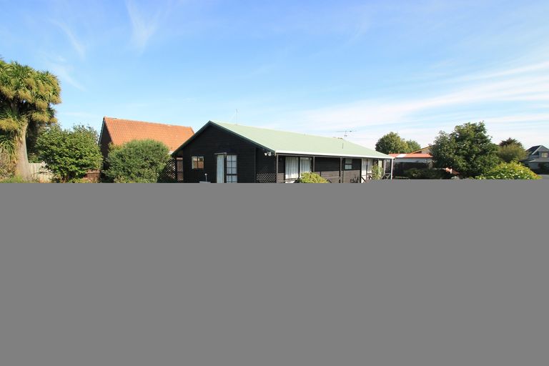 Photo of property in 111 Hagart-alexander Drive, Mosgiel, 9024