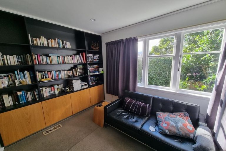 Photo of property in 10 Wilton Road, Wadestown, Wellington, 6012