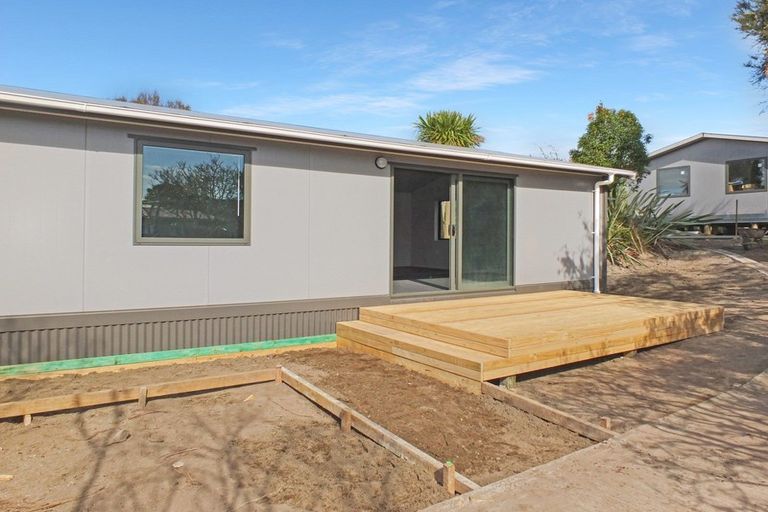 Photo of property in 56a Cook Street, Foxton, 4814