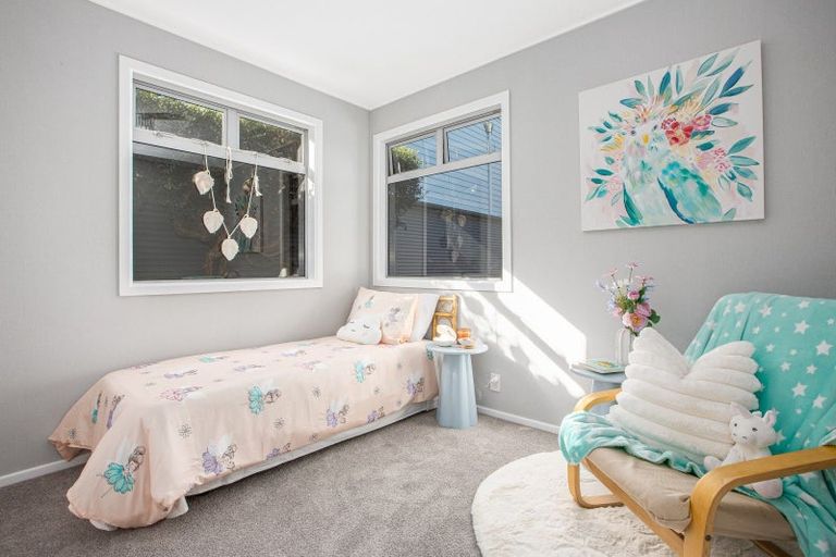 Photo of property in 16 Manly Street, Paraparaumu Beach, Paraparaumu, 5032