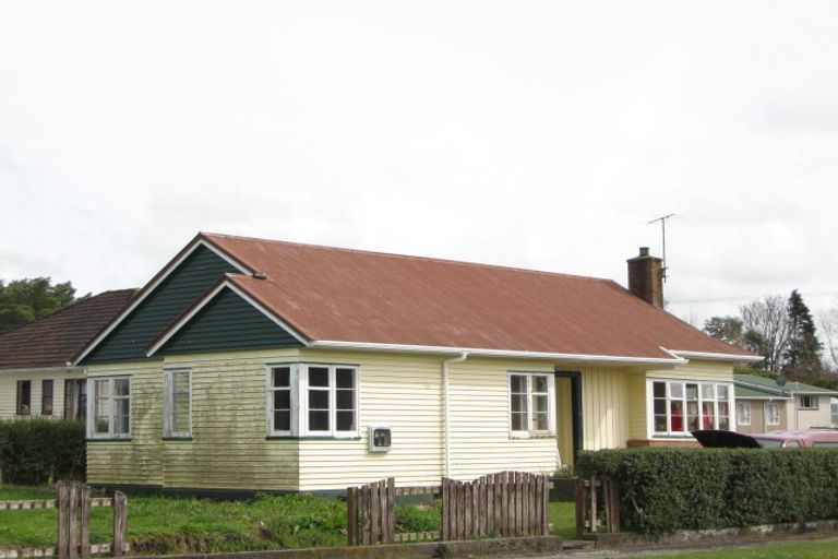 Photo of property in 1 Achilles Street, Stratford, 4332