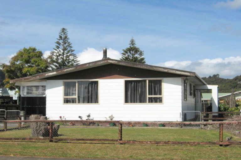 Photo of property in 98 Catherine Crescent, Whitianga, 3510