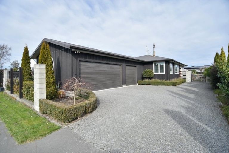 Photo of property in 191 West Belt, Rangiora, 7400