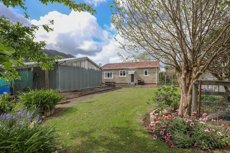 Photo of property in 20 Hikutaia Street, Te Aroha, 3320