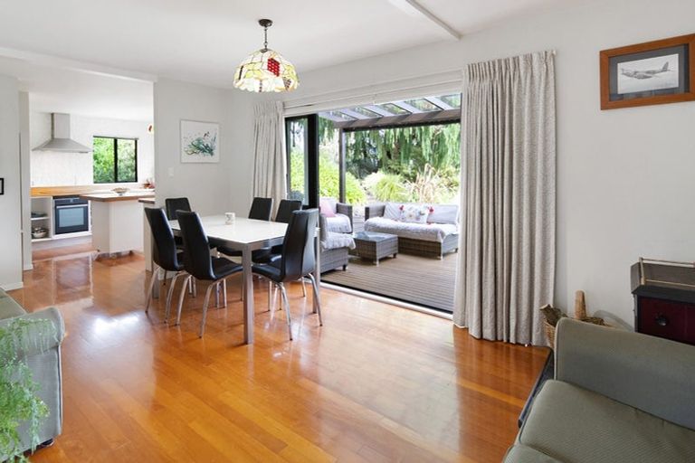 Photo of property in 528 Ponga Road, Opaheke, Papakura, 2584