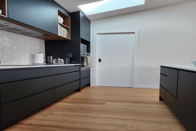 Photo of property in 278a Glenvar Road, Torbay, Auckland, 0630