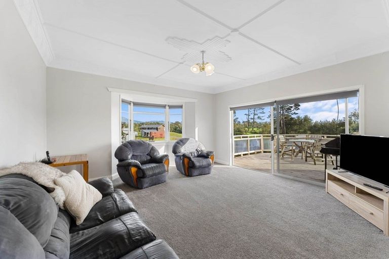 Photo of property in 4 Denbigh Road, Midhirst, Stratford, 4394