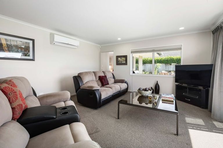 Photo of property in 15 Maniaroa Drive, Katikati, 3129