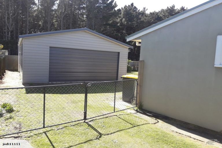 Photo of property in 3 Cousins Avenue East, Foxton Beach, Foxton, 4815