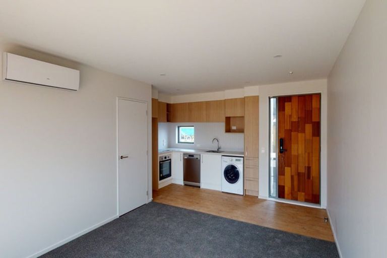 Photo of property in 5/6 Barrie Street, Addington, Christchurch, 8024